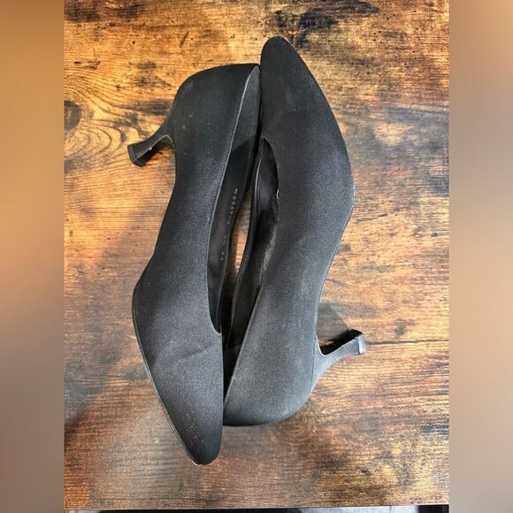 Stuart Weitzman Women's Black Kitten Heel Pumps Size 9.5 AA - Picture 5 of 12